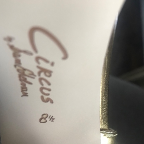 Gold Platform Heels - Picture 3 of 4